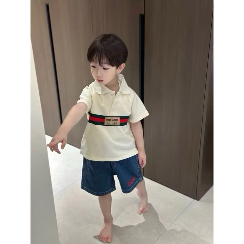 พร้อมส่ง ชุดเซต เสื้อ+กางเกงป้ากุชชี้ กางเกงเกร็ดปลาสียีน