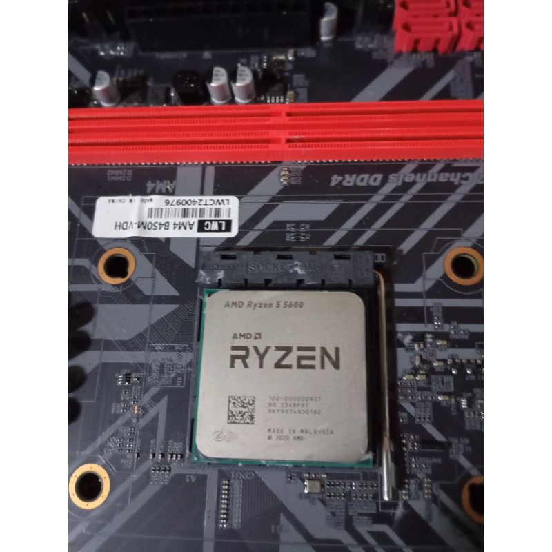 เมนบอร์ด b450 + CPU AMD r 5 5600