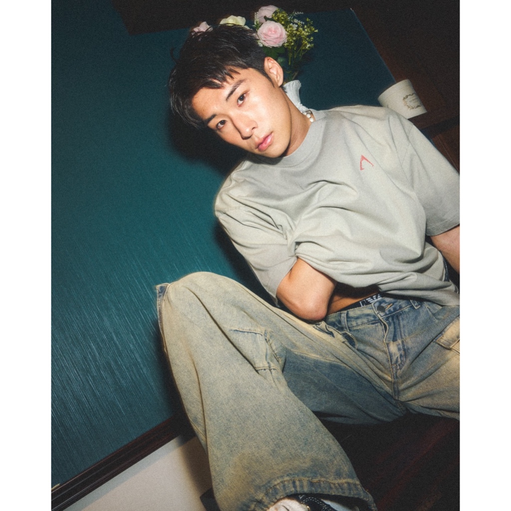 CHEMISE Poem Dusty Grey T-Shirt