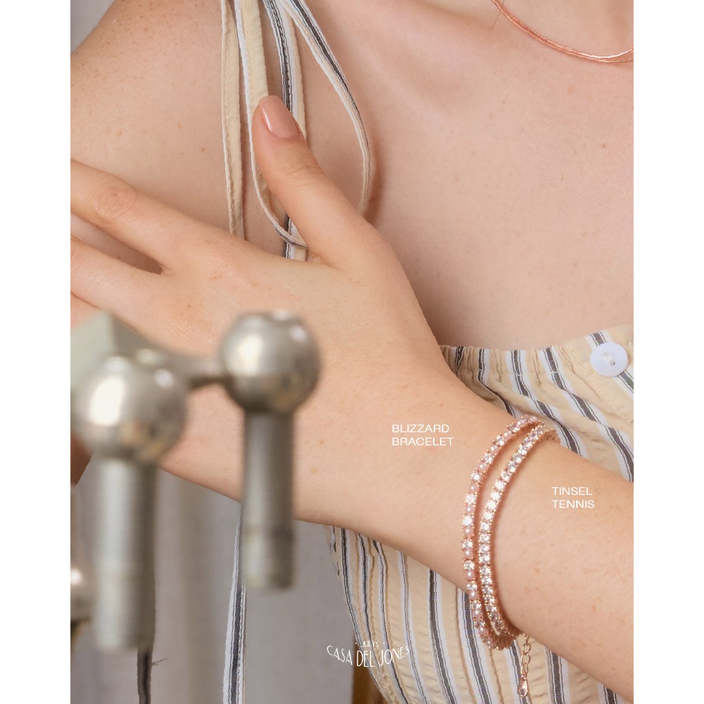 Julys - blizzard bracelet