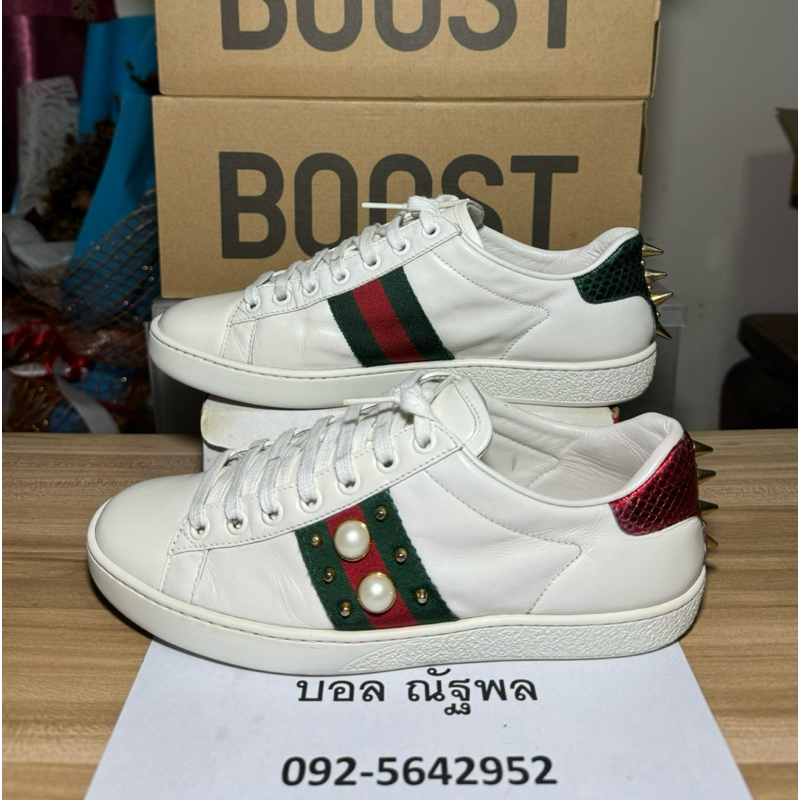 Gucci 37/24.0 Ace Studded Pearl