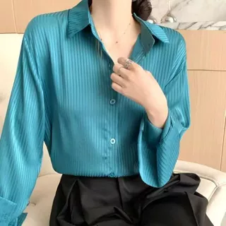 【ส่งจากไทย】เสื้อเบลาส์ลายทางแขนยาว เสื้อเชิ้ตหญิงมาใหม่ คอปกแฟชั่นผู้หญิง ผ้าดีใส่สบาย เรียบๆ