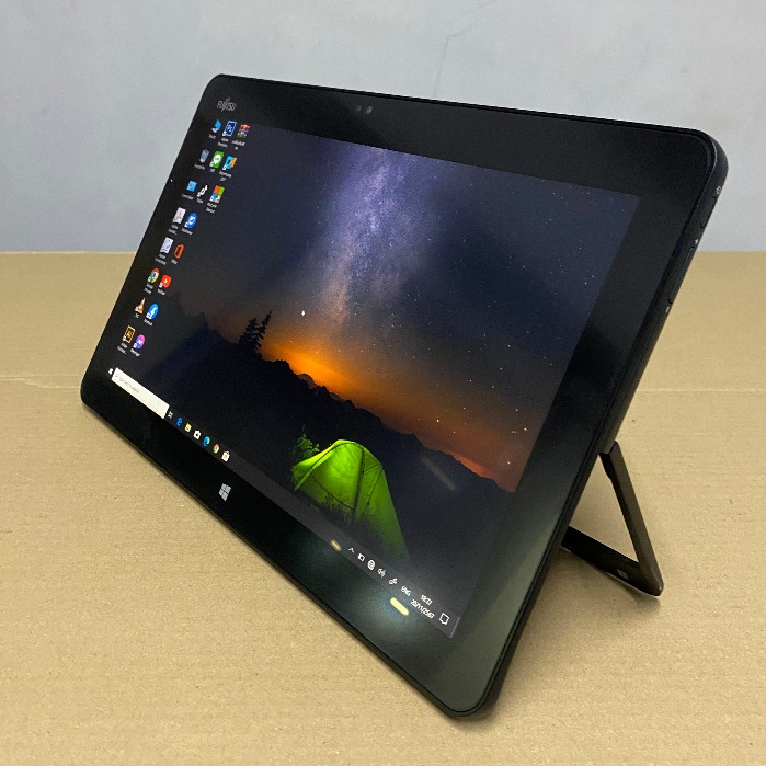 Fujitsu ArrowsTab R727/R Core i5gen7(2.6GHz)(RAM4GB/SSD128GB)ขนาด13.3" แท็บเล็ต 2in1พร้อมขาตั้งในตัว