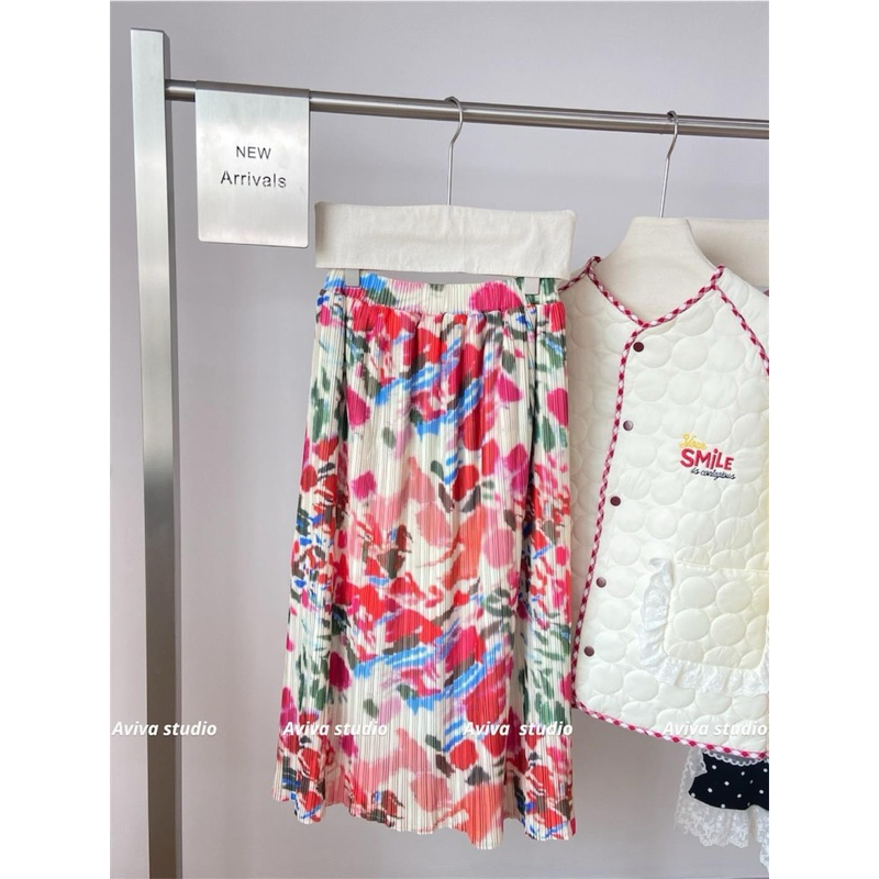 By BeBow 89 :: กระโปรงอัดพลีทป้าย Aviva studio