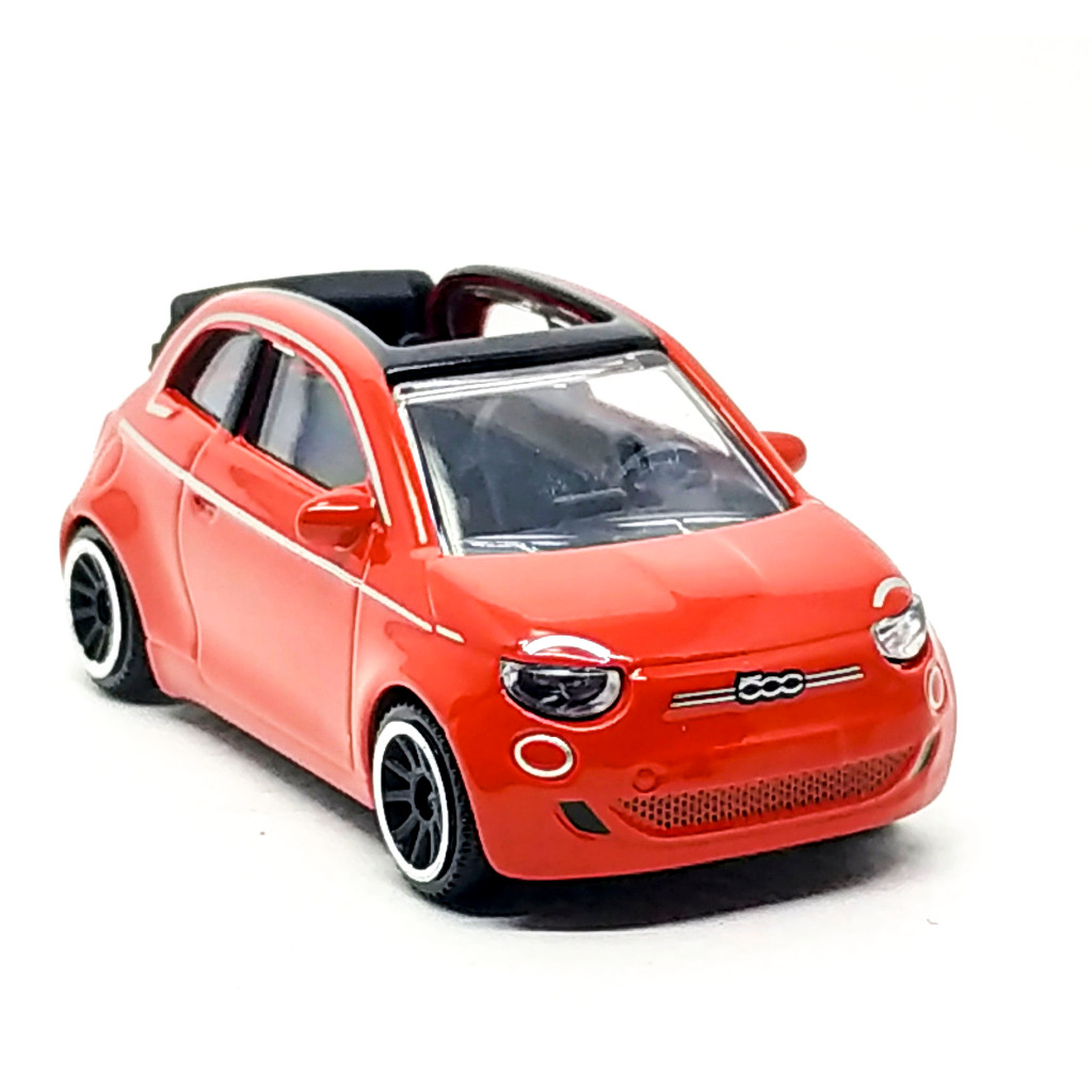 Majorette Fiat 500 icon Cabriolet สีแดง Scale 1/55 (8cm) ไม่มี package