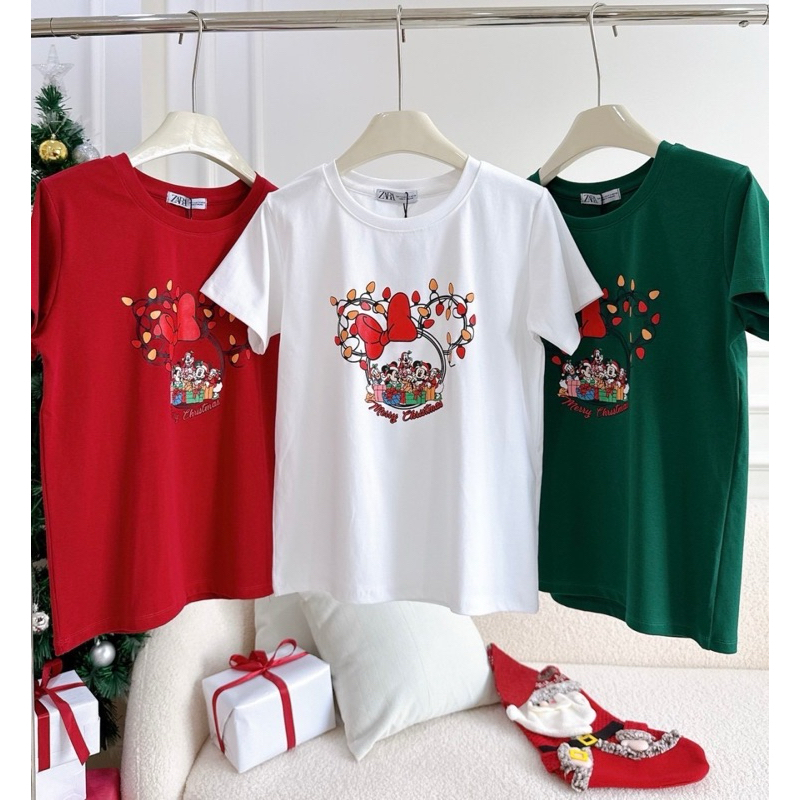 เสื้อยืด Mickey Mouse ต้อนรับ christmas นี้น่ารักมากค่าา