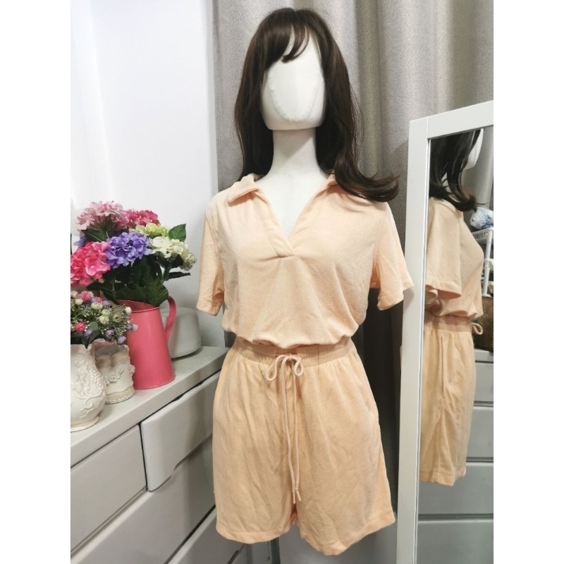 Sale!! ชุดเซ็ท​ H&M​ สีส้ม​อ่อน งานมือ1​ เซล