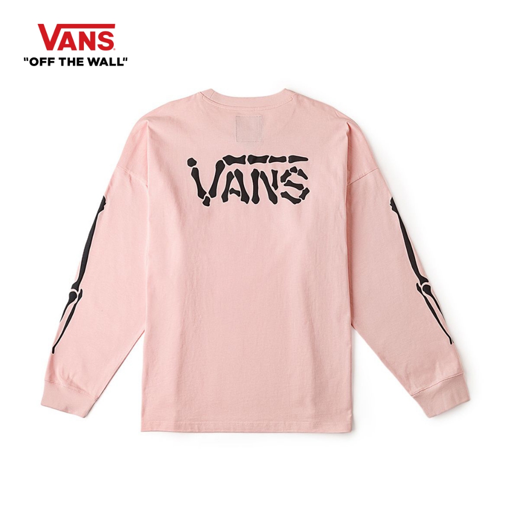VANS x SABOTAGE SKELETON LONG SLEEVE TEE - CHINTZ ROSE เสื้อ เสื้อยืด เสื้อยืดแขนยาว เสื้อแขนยาว ผู้
