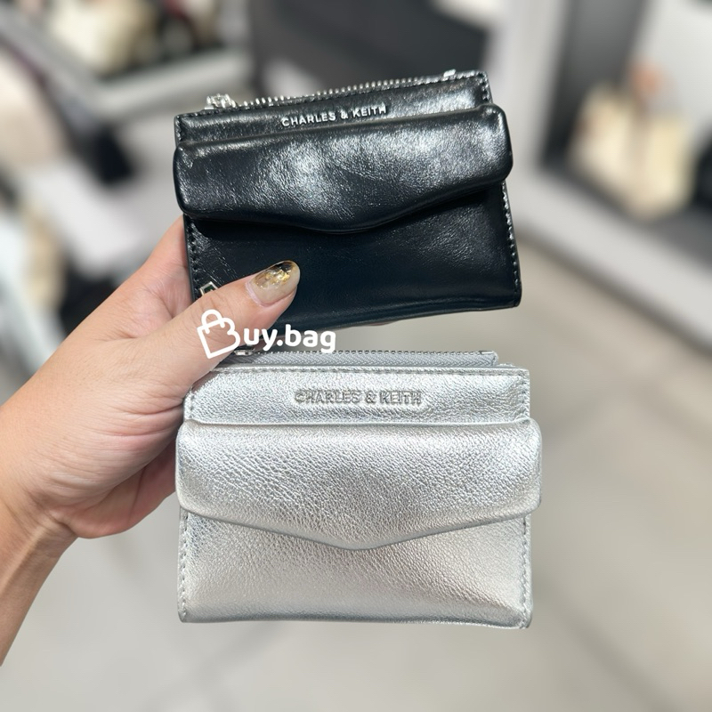 CHARLES & KEITH ( ใช้โค้ดลด30% ) CK6-11200034 กระเป๋าสตางค์ใบสั้น
