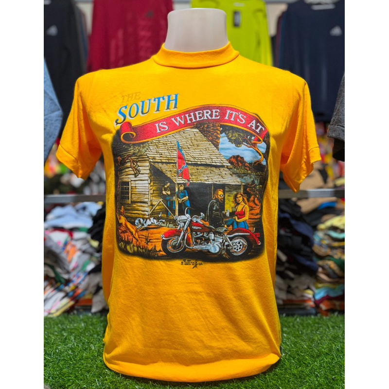 3D เสื้อผ้าบางสีเหลือง สีขับผิว สกรีนลายหน้าหลังไม่มีตะเข็บข้าง ผ้านิ่ม ใส่สบายๆ ใส่ได้ทั้งหญิงชาย
