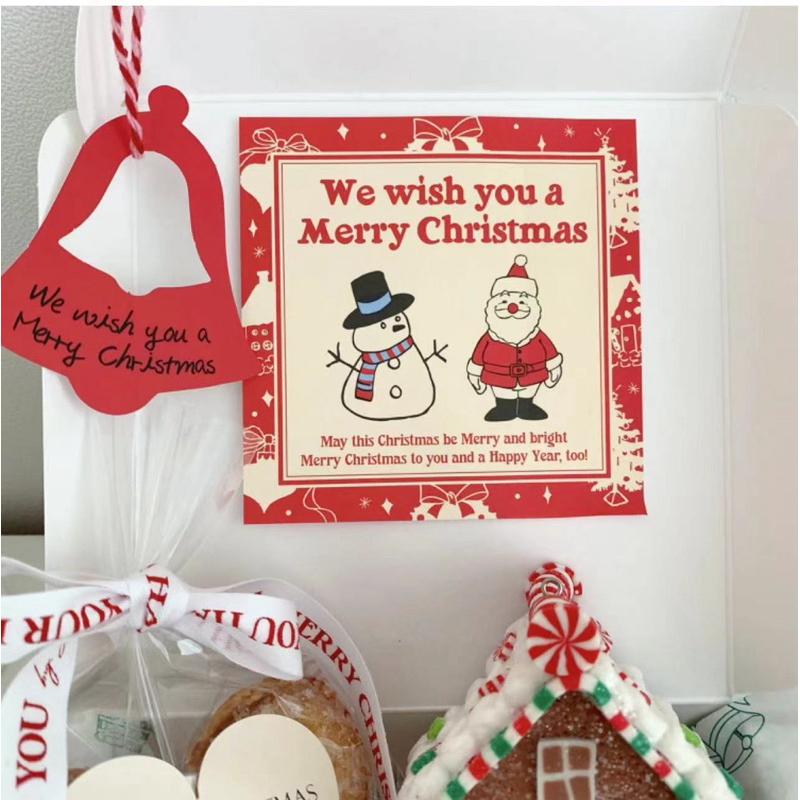 สติกเกอร์คริสต์มาส แพ็คละ 10 แผ่น ได้ทั้งหมด 40 ดวง แบบ 8