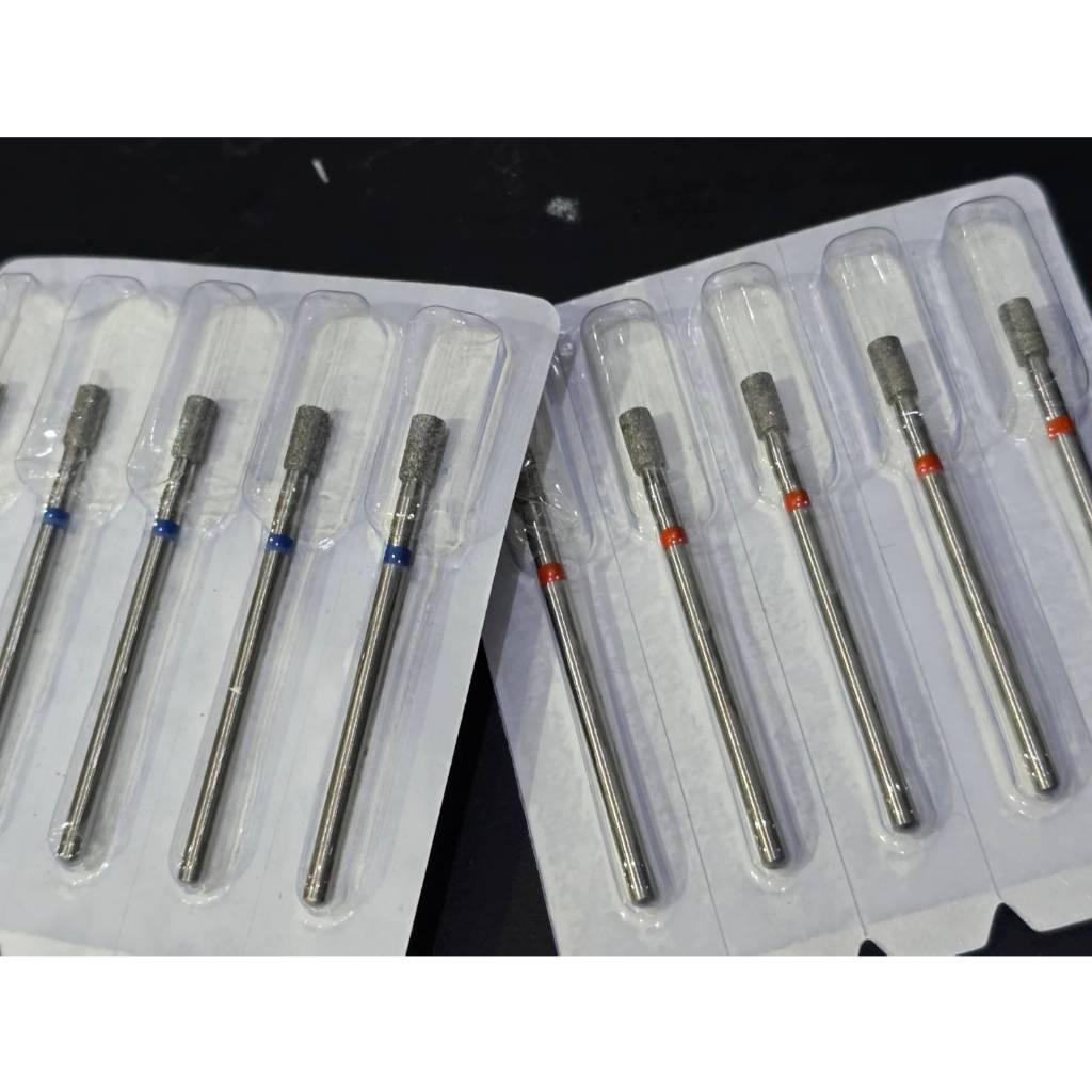รัสเซียแท้🇷🇺หัวเจียทรงกระบอก ตัวเลือก 2 สี แดง/น้ำเงิน Barrel bit เจียร์หนังเตรียมเล็บ นำเข้าจากรัสเซีย🇷🇺