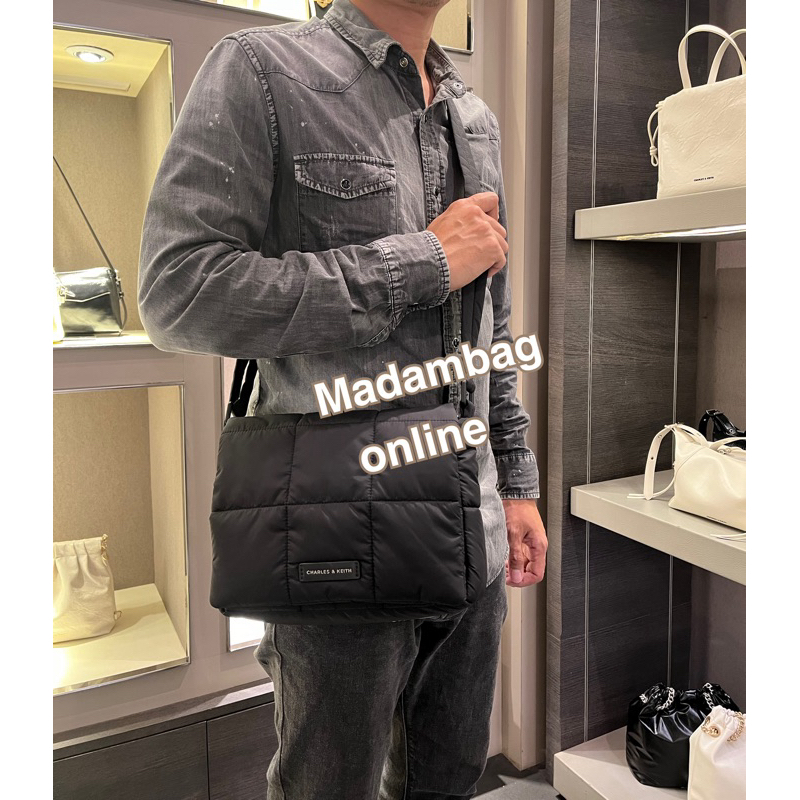 𝗖𝗛𝗔𝗥𝗟𝗘𝗦 & 𝗞𝗘𝗜𝗧𝗛 Errya Nylon Puffy Crossbody Bag  กระเป๋าผ้าไนล่อน สะพายข้าง