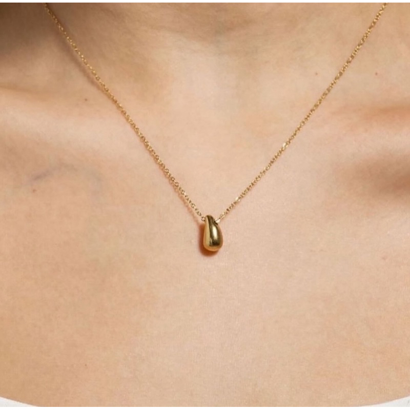 18k gold plated “Mona” stainless steel necklace