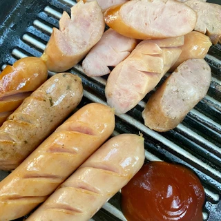 ไส้กรอกไก่เยอรมันพรีเมียม Mix 4 รสชาติ แพ็คเจลเย็นทุกออเดอร์ 🧊