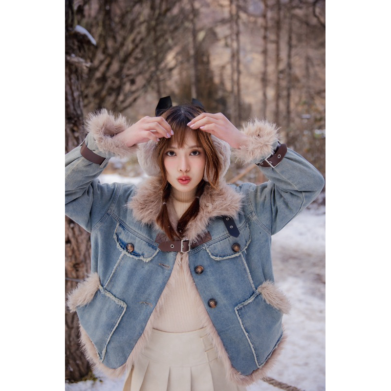 Denim Fur Jacket แจ็คเก็ตยีนส์แต่งเฟอร์