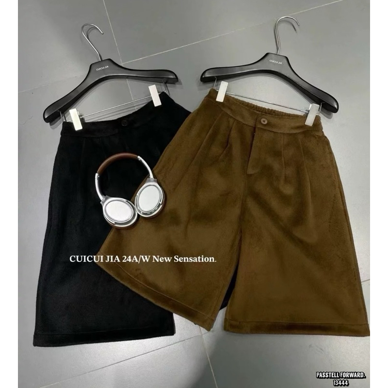 New Korea wool pants กางเกงขาสามส่วน ผ้าวูลงานสวยทรงดีมากค่ะ รุ่นนี้แนะนำเลยค้าา