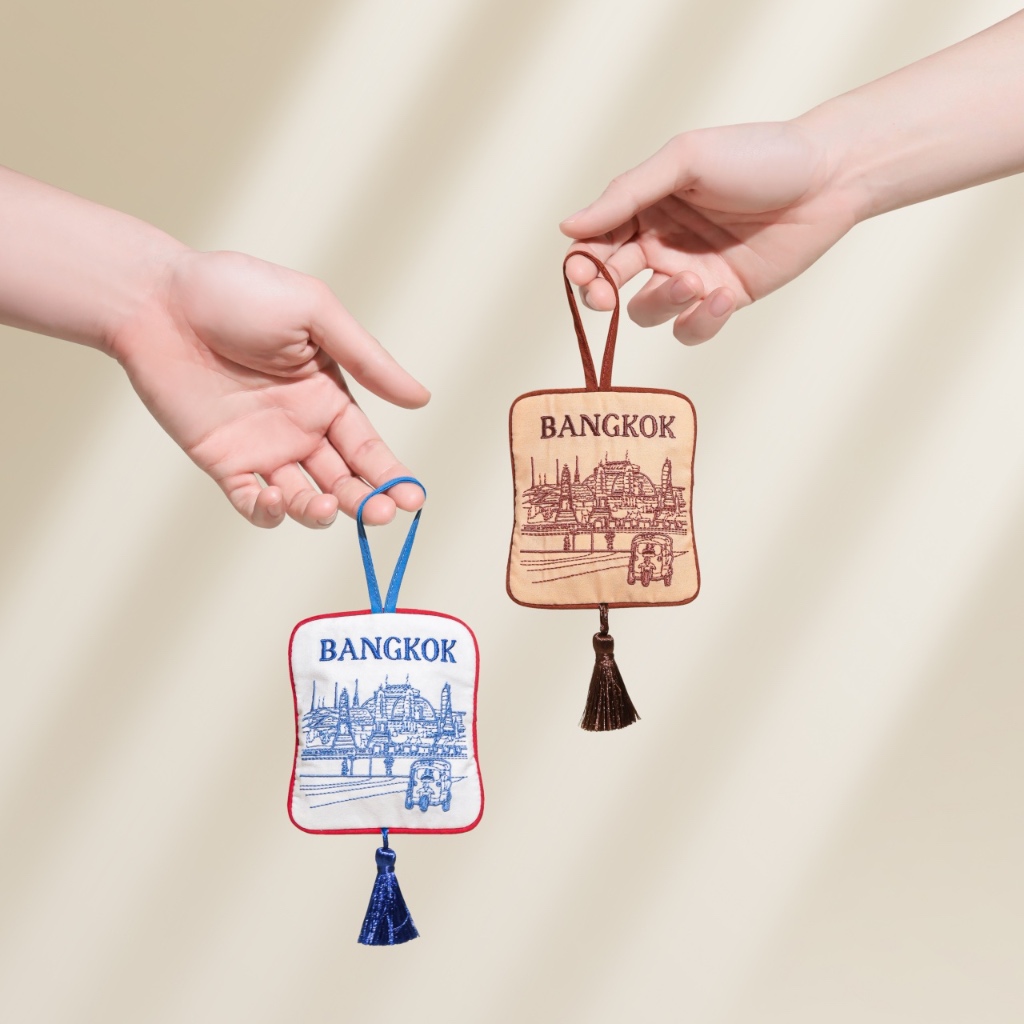 NEW IN: BANGKOK PERFUME SACHET (EMBROIDERY) ถุงหอมงานปักลายแบงก์คอก ของที่ระลึกไทยๆ - รูปที่ 3