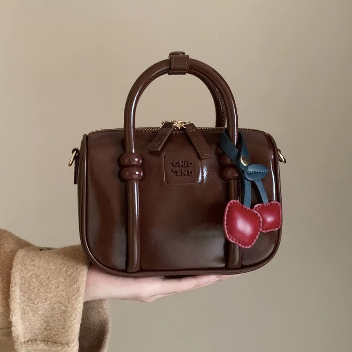 O.Oui I Chio2nd Cherry Valley small square bag[ใช้ Code ลด30%ได้]