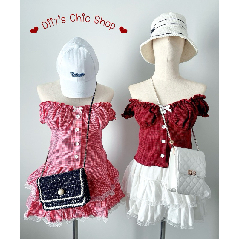 ❤️ Diiz’s ❤️ BG 🍓 เสื้อแขนจิ๋ว แต่งกระดุมดอกไม้ ลายสก็อต สีแดง คริสต์มาสมตรุษจีน