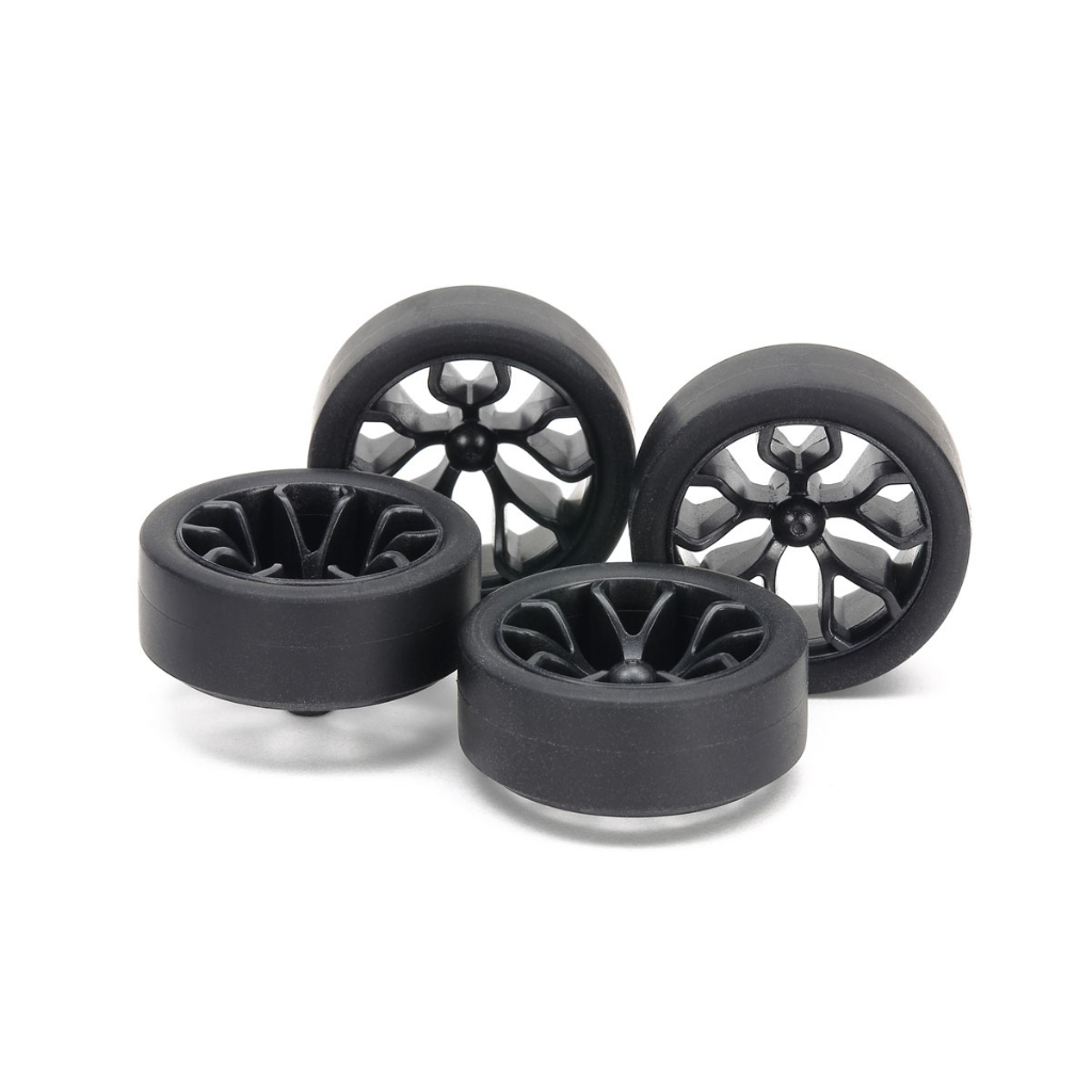 ล้อกลาง Y คาบอนแท้ Tamiya 15542 – Super Hard Small Dia. Low-Profile Tires (26mm) & Carbon Wheels (Y Spoke)