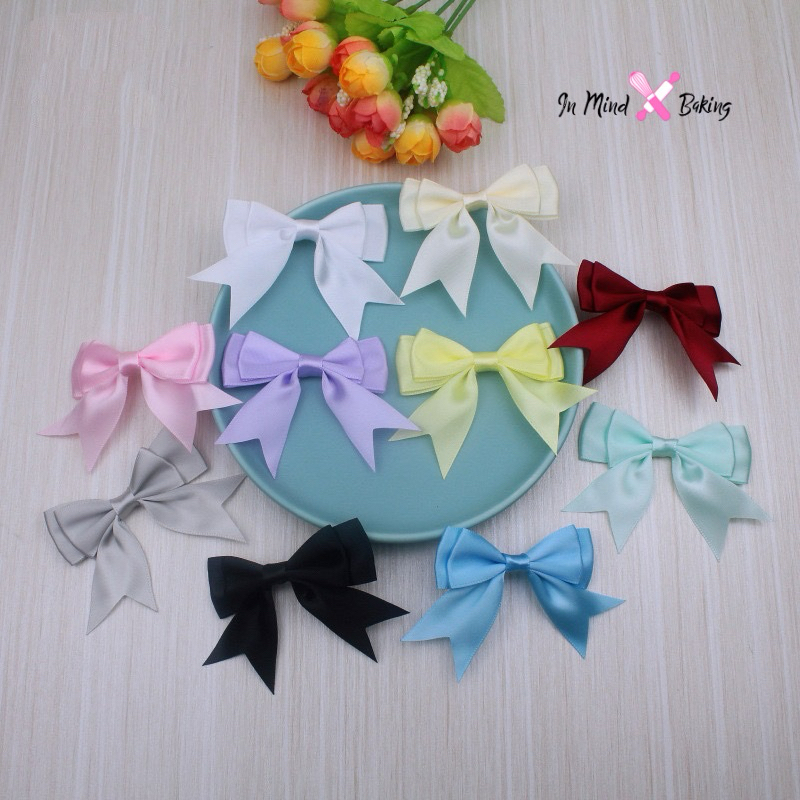ริบบิ้นโบว์สำเร็จรูป ริบบิ้นโบว์ติดกล่องขนม ริบบิ้นDIY ริบบิ้นโบว์ สีล้วน (ถุง 50ชิ้น) (โบว์ 2 ชั้น)