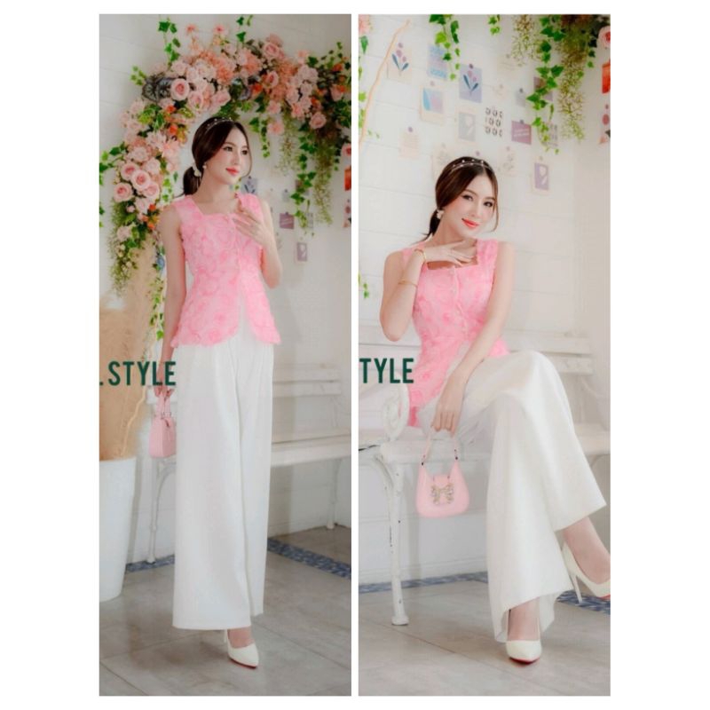 (XL,2xl) พร้อมส่ง ชุดเซท 2 ชิ้น เสื้อแขนกุดดอก3Dสีชมพูกับกางเกงขายาวสีขาว งานป้าย MT.Style แท้ มือ1 ป้ายห้อย