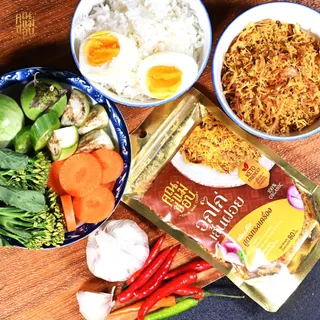 (ขายดี) ไก่เส้นฝอย ไก่เส้นฝอยอบกรอบ ไก่เส้นฝอยคลีน คีโต ทำจากอกไก่ปลอดสารแท้ แบรนด์คุณแม่ชอบ