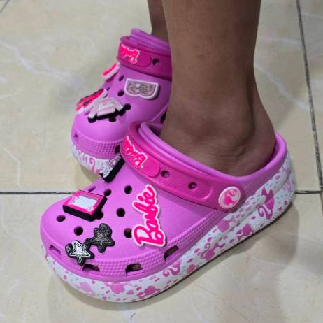 รองเท้าแตะ ส้นสูงของเด็ก Crocs Crush Cutie Clog Kids คลาสสิกคร้ช สวย ใหม่ พร้อมส่ง c11......j4