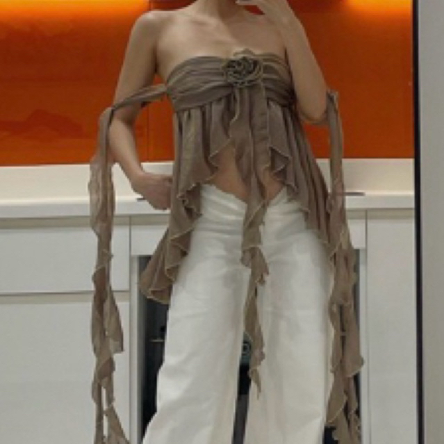 ส่งต่อ Vintage gout แบรนด์เวียดนาม size m พร้อมถุง