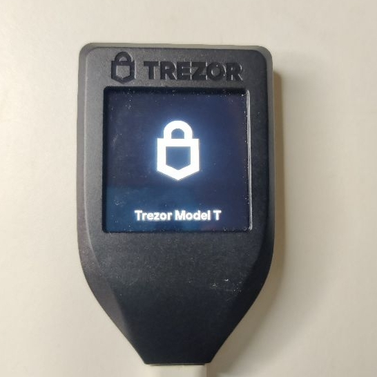 [พร้อมส่ง] Trezor Model T เก็บคริปโต BTC ETH USDT ของแท้มือสอง สภาพดี