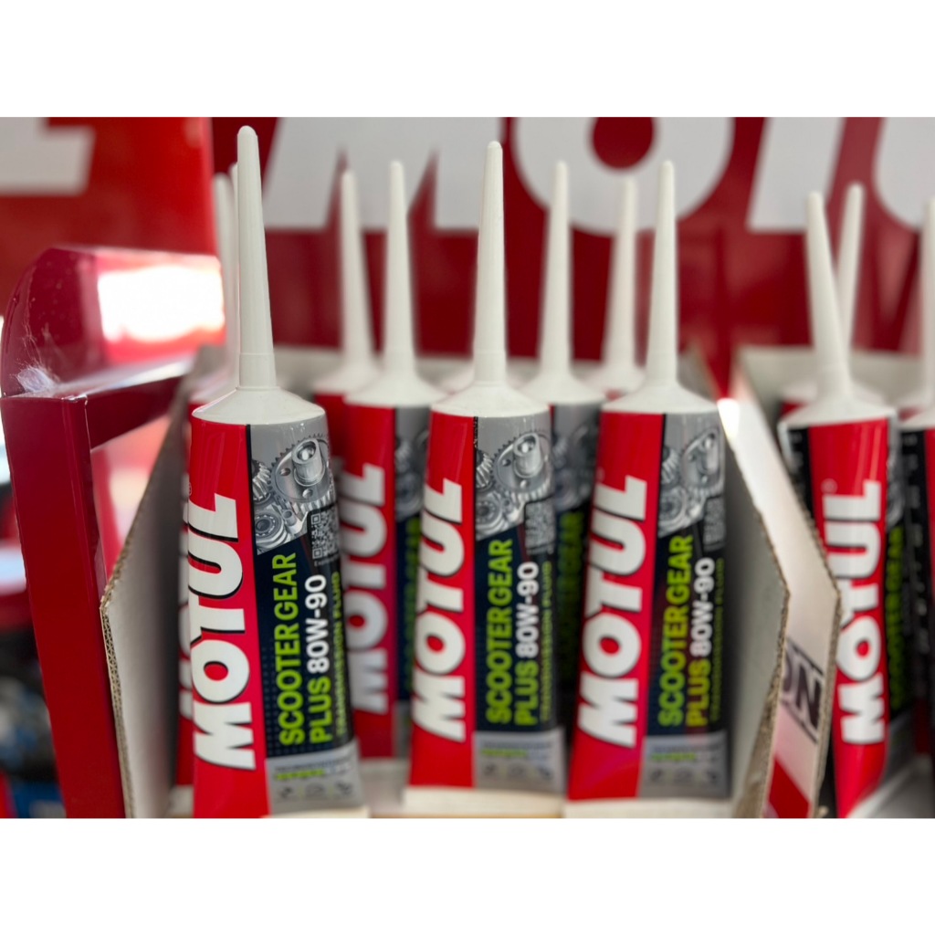 MOTUL SCOOTER GEAR OIL PLUS 80W90 120ML น้ำมันเกียร์เฟืองท้าย สำหรับมอเตอร์ไซค์สกู๊ตเตอร์ 2และ4จังหวะ แบรนด์โมตุล