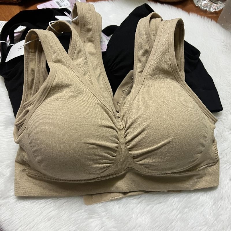 sabina happy bra freesize sbxa890  เสื้อชั้นในไร้โครง ตะขอหลัง ยืดเยอะ ซาบีน่า ฟรีไซส์ ใส่ได้ทุกคน