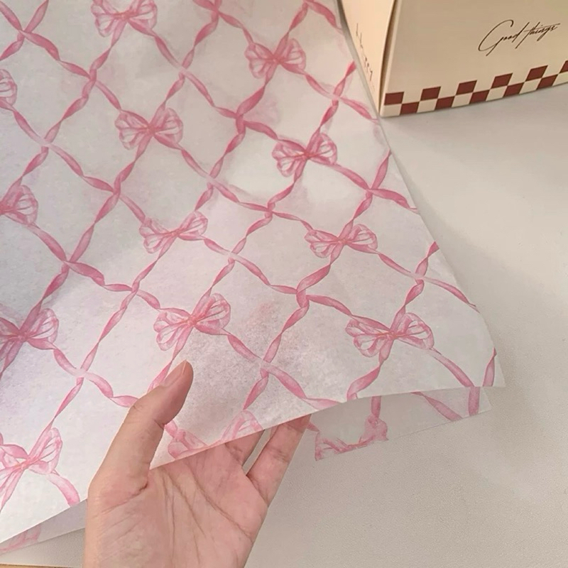 Blue Elephant  กระดาษห่อ 18แกรม ลายโบว์สีชมพูสุดหวาน (20แผ่น) ขนาด50x70cm - รูปที่ 4