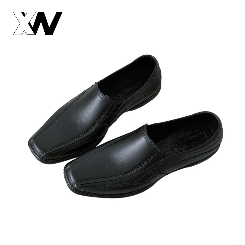 XWbrand  แนะนำเลย  รองเท้าคัทชูผู้ชายแฟชั่น ทรงสวยน้ำหนักเบาใส่สบาย ผลิตจากยางทั้งคู่ทำความสะอาด รีบ