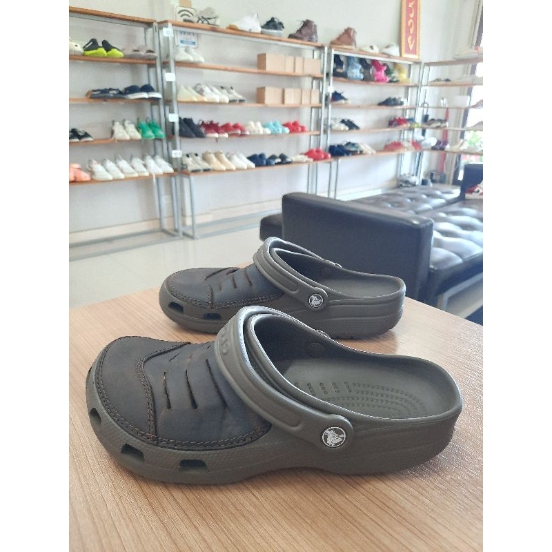 รองเท้าcrocsมือสองของแท้ size M8/W10 41 วัดจริงยาว 25.5-26 cm