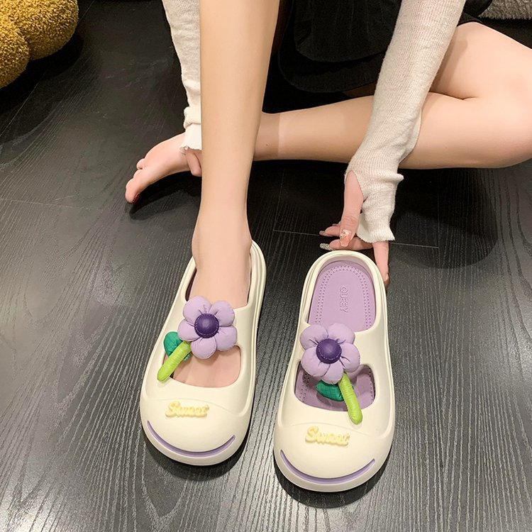 Lateye งานแนะนำสุดปังพร้อมส่ง รองเท้าแตะแฟชั่นผู้หญิง รุ่นนี้งานดี น้ำหนักเบา สไตล์คาวาอี้มาก มาพร้อมตัวติดดอกไม้สุดน่าร
