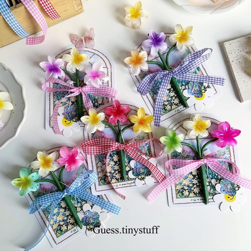 ส่งด่วนได้ พร้อมส่ง [เลือกสีกิ๊บดอกไม้ได้] GTN.xTiny Tiny bouquet ช่อกิ๊บดอกไม้ ของขวัญปัจฉิม
