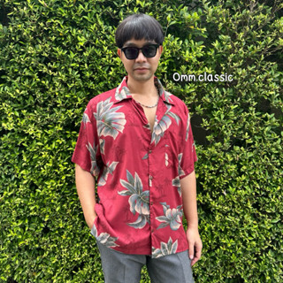 เสื้อฮาวายผ้านิ่ม(สปันเรยอน)ลายใบกลางแดง