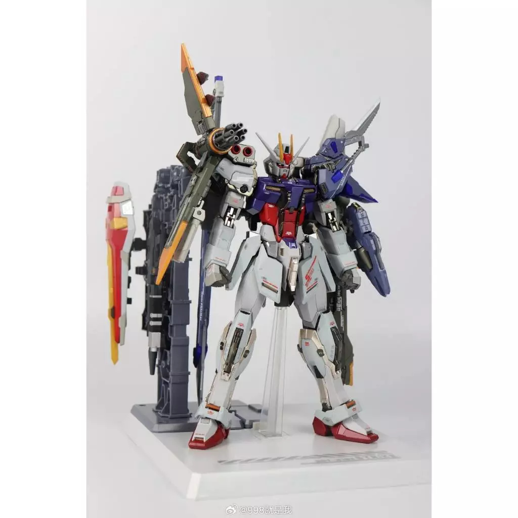 [Daban] MG 1/100 8829 GAT-X105 Launcher & Sword Strike Ver.MB มีของพร้อมส่ง