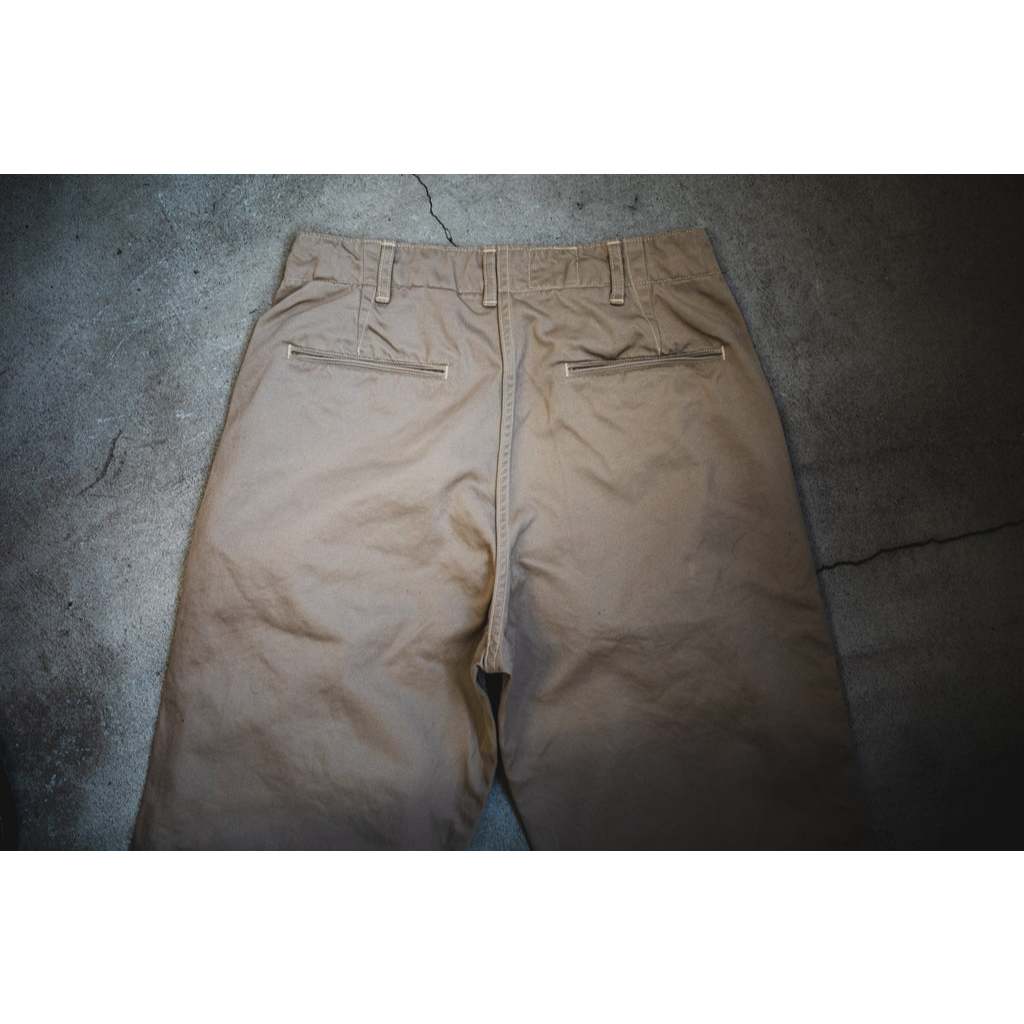 กางเกงชิโนขายาว TCB Jeans Stay Gold Chino Khaki