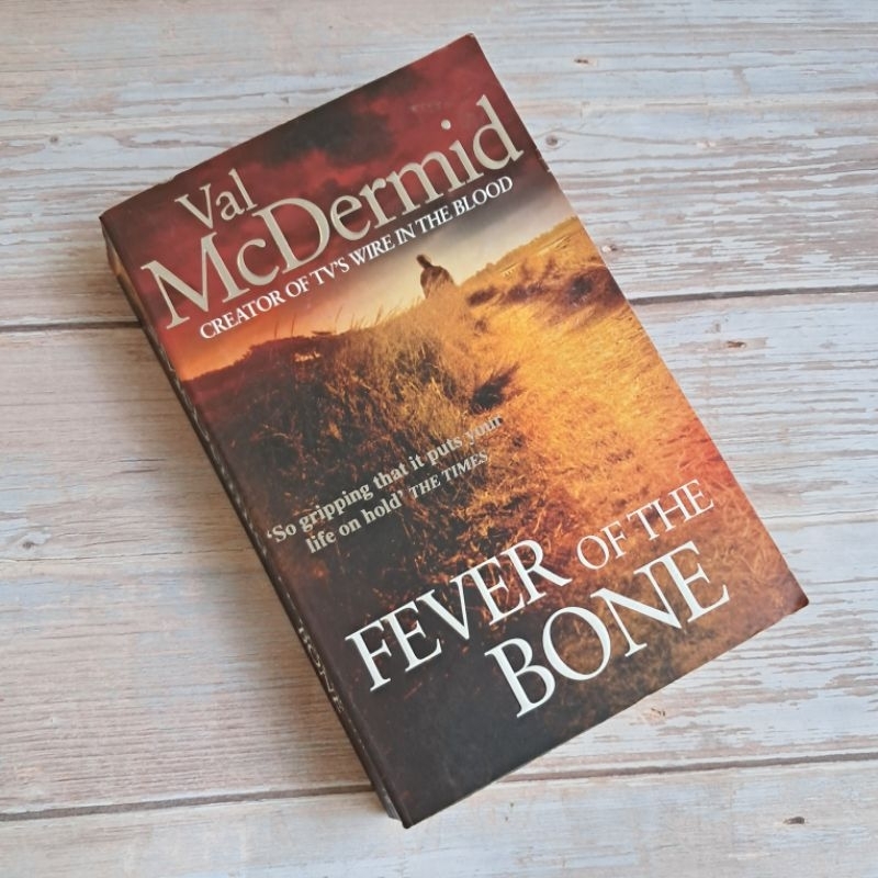 #มือสอง นิยายผู้ใหญ่ Fever of the bone. By Val McDermid.
