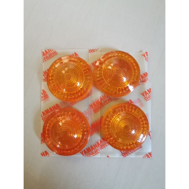 ฝาไฟเลี้ยวYAMAHA​ RX100 RX125 RD90 DT100​ DT125 DX100...