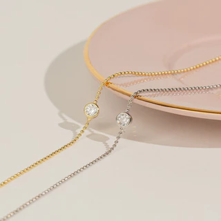 Petite Birthstone Bracelet สร้อยข้อมือเพทายประจำเดือนเกิด