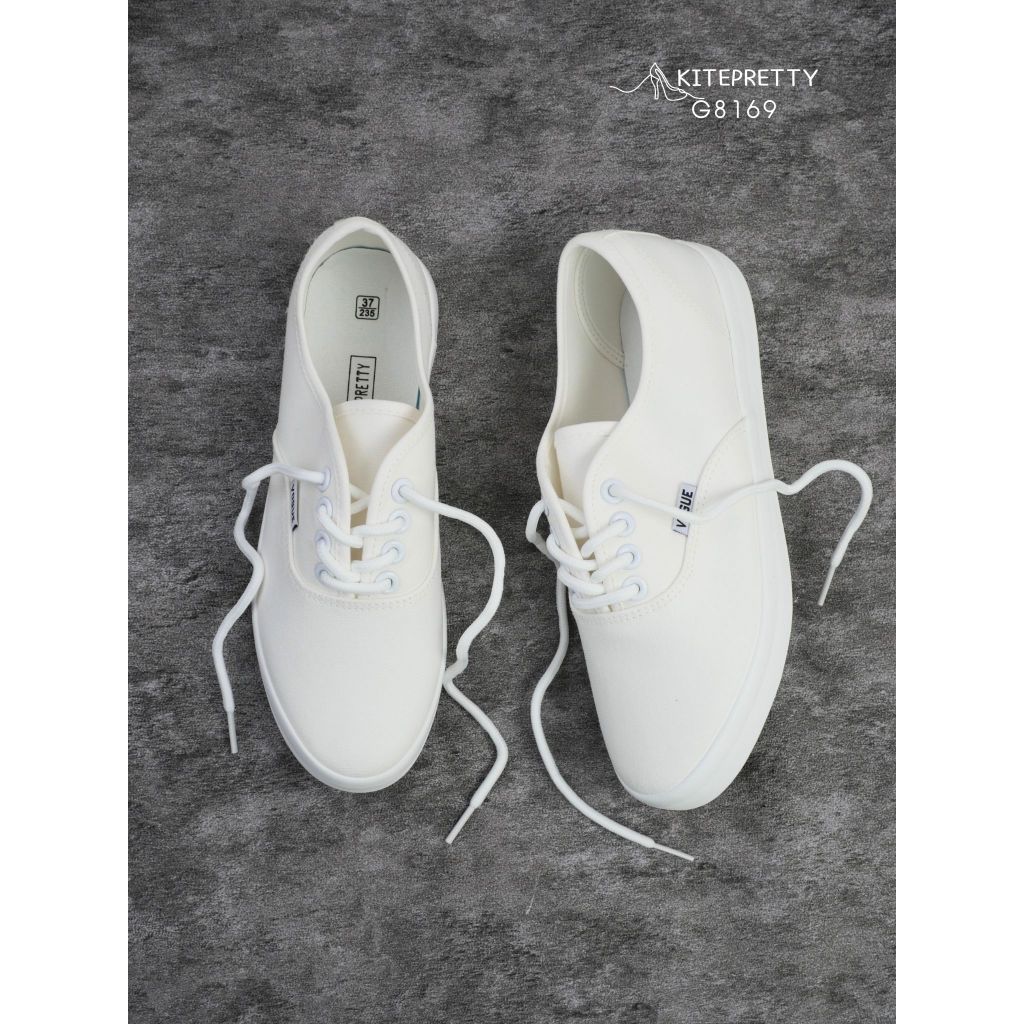 สินค้าพร้อมส่ง KT8169 รองเท้าผ้าใบสีขาว 36-40