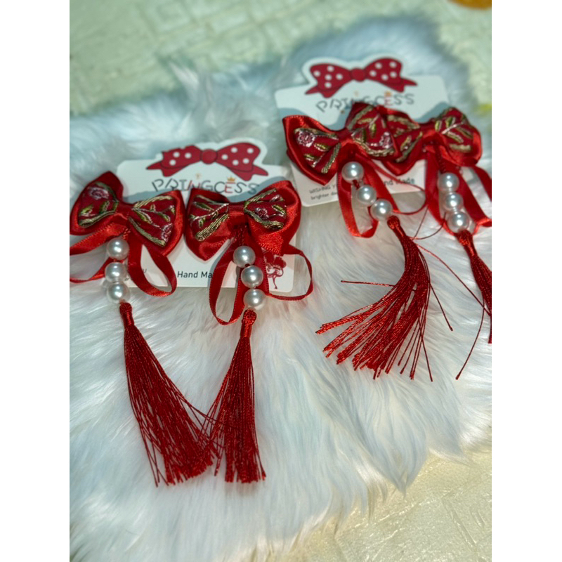 กิ๊บโบว์แดงตรุษจีน ห้อยลูกปัดสีขาว สไตล์ย้อนยุค 1คู่ พร้อมส่งจากไทย - รูปที่ 2