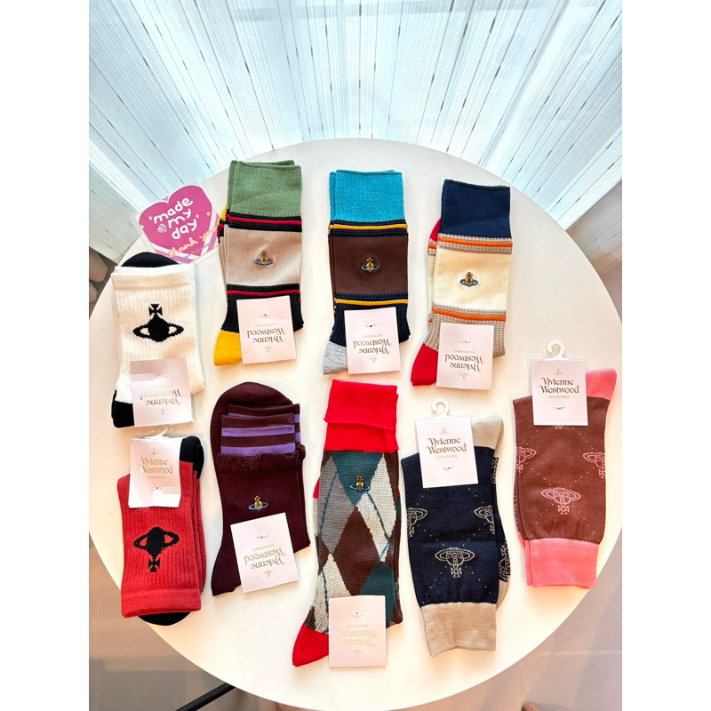 ทักถามลายก่อนสั่ง ถุงเท้าวิเวียน Vivienne Westwood ของแท้ของใหม่ พร้อมส่ง