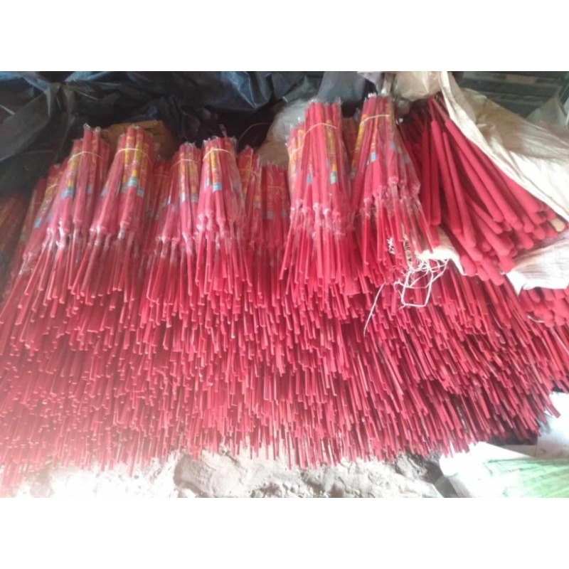 100ดอก ธูปดอกใหญ่สีเเดง ธูปไหว้เจ้า ท้าวเวสสุวรรณราคาประหยัด ความยาว53เซนตเมตร#ตรุษจีน#ไหว้เจ้า