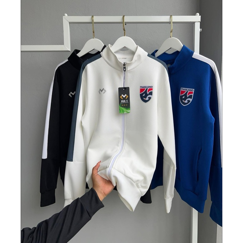 เสื้อแจ็คเก็ตสปอร์ตMa-i MJ-221มีแถบที่แขน เนื้อผ้าพรีเมี่ยมเย็นใส่สบาย ราคา ถูกที่สุด ดีลบีเคเค แกลเลอรีภาพที่ 2