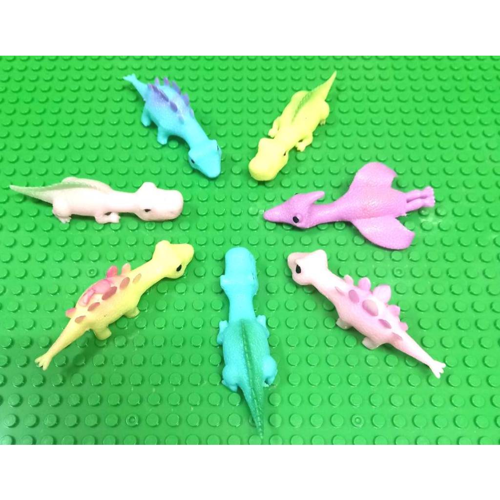 หนังสติ๊กไดโนเสาร์ ของเล่นหนังสติ๊กรูปไดโนแบบใช้นิ้ว Dinosaur Slingshot finger toy